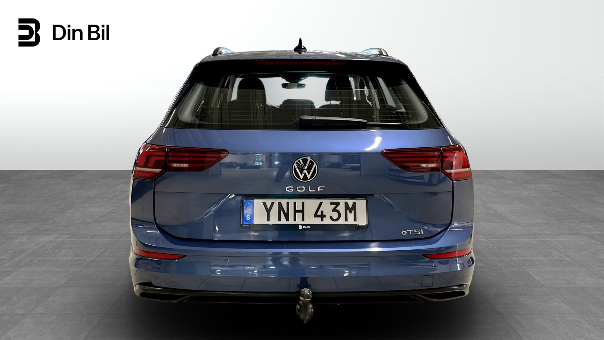 Volkswagen Golf YNH43M