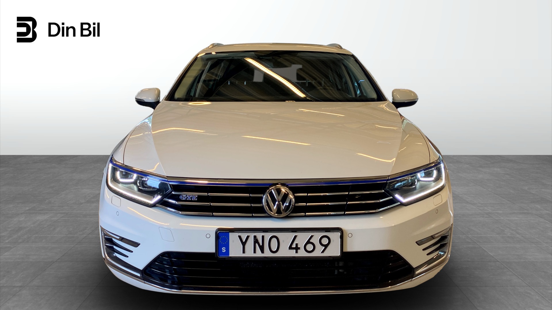 Volkswagen Passat Sportscombi YNO469