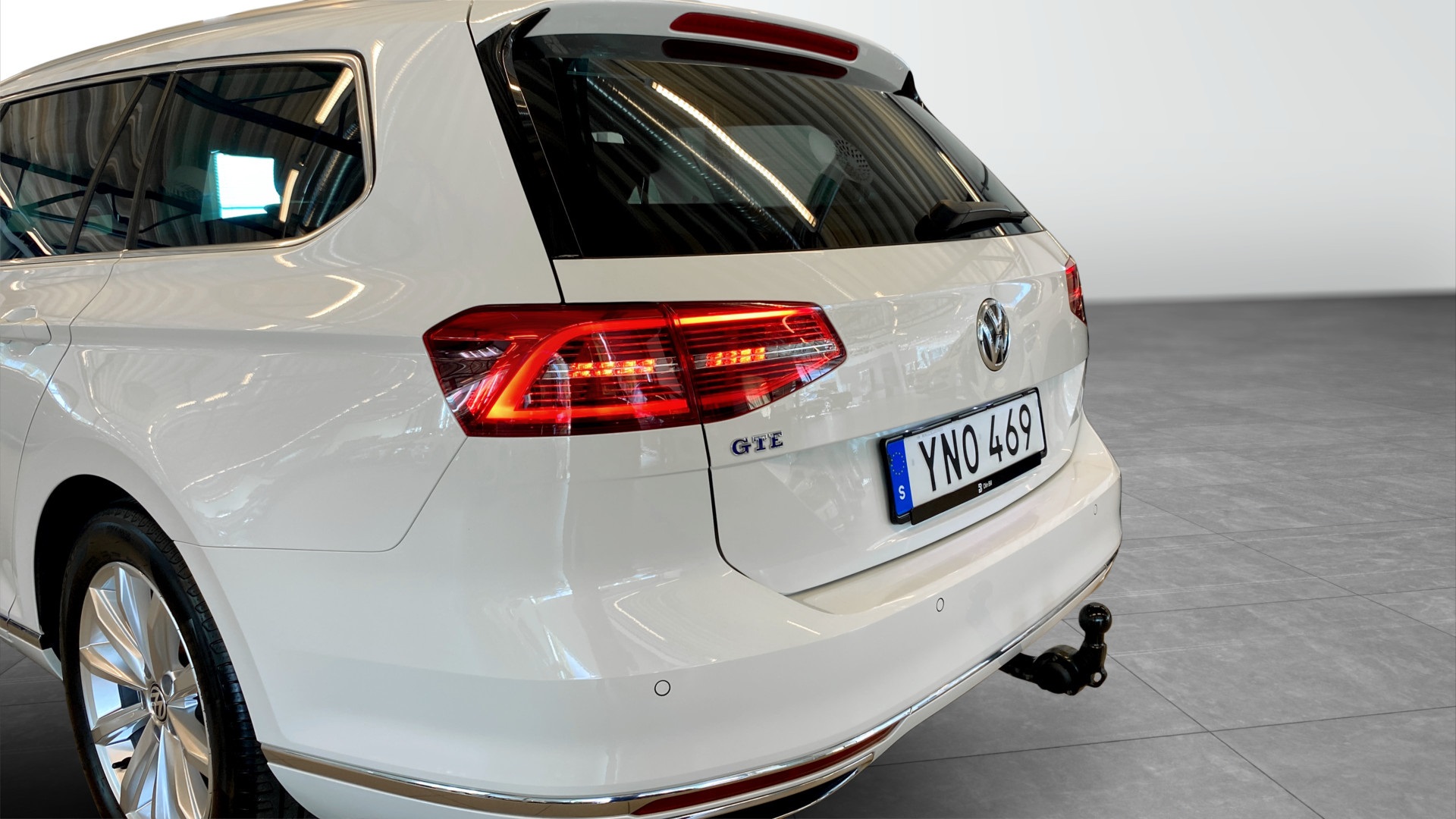 Volkswagen Passat Sportscombi YNO469