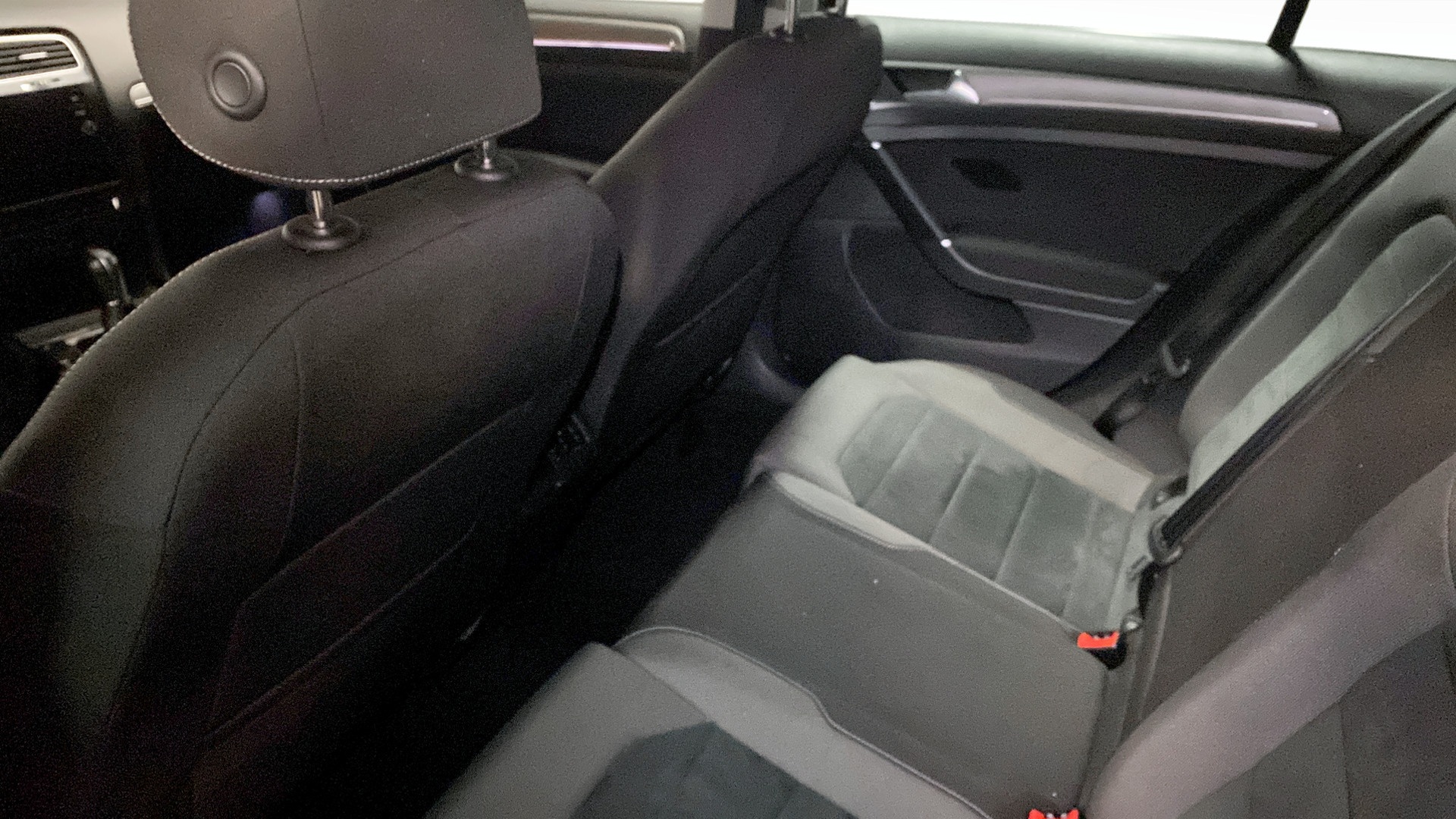 Volkswagen Golf YNX062