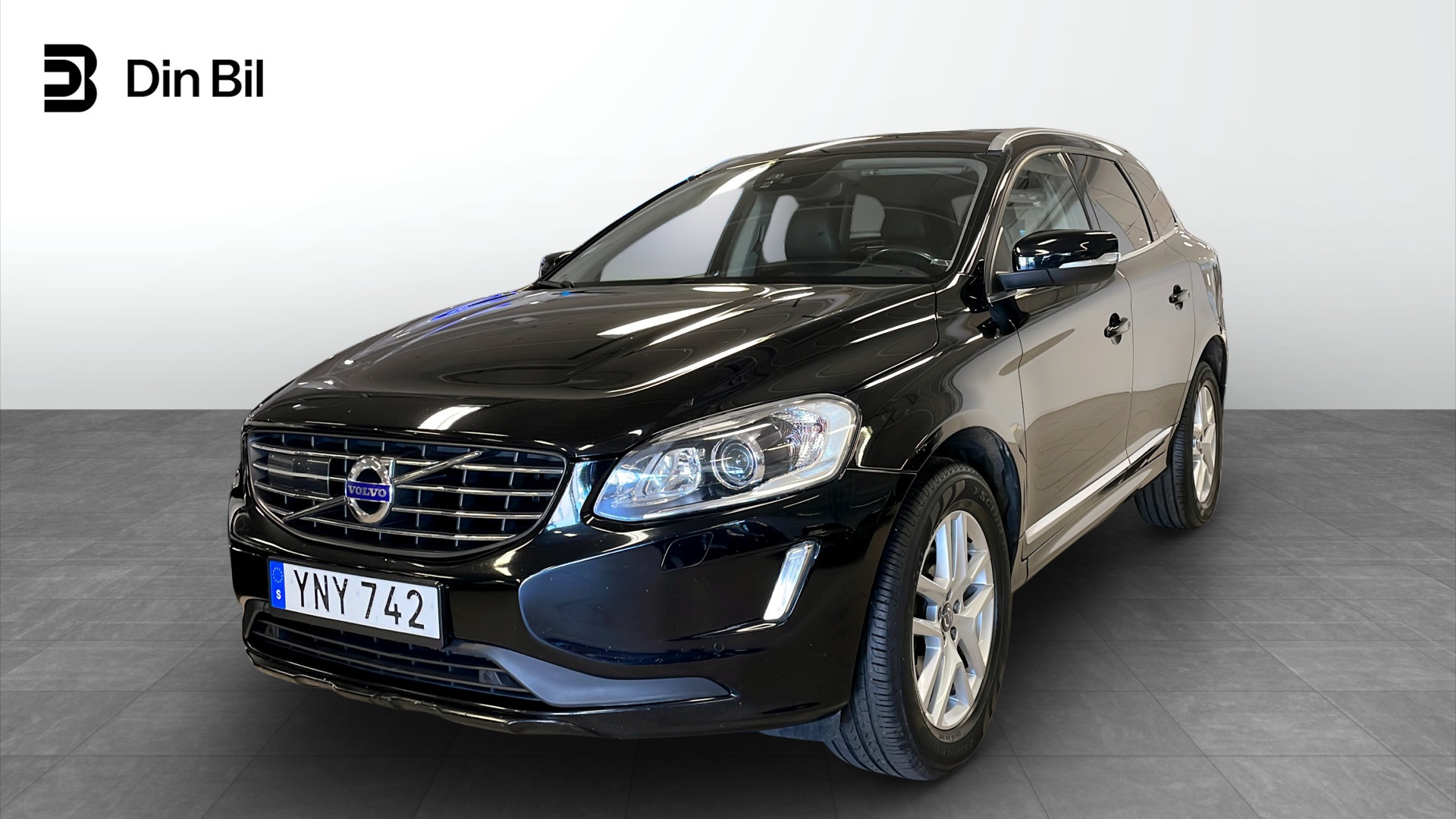 Volvo XC60 YNY742