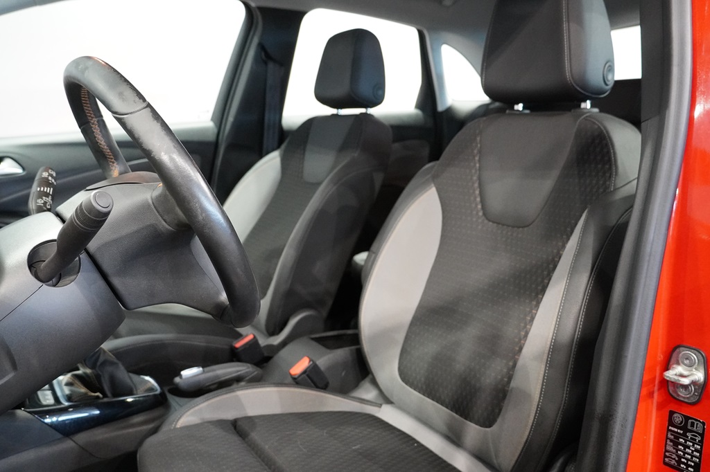 Opel Crossland X YOD117