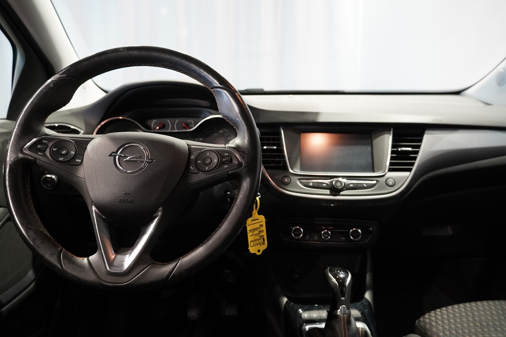 Opel Crossland X YOD117