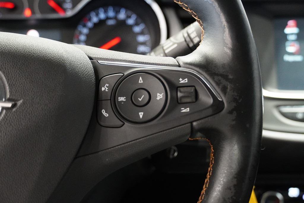 Opel Crossland X YOD117