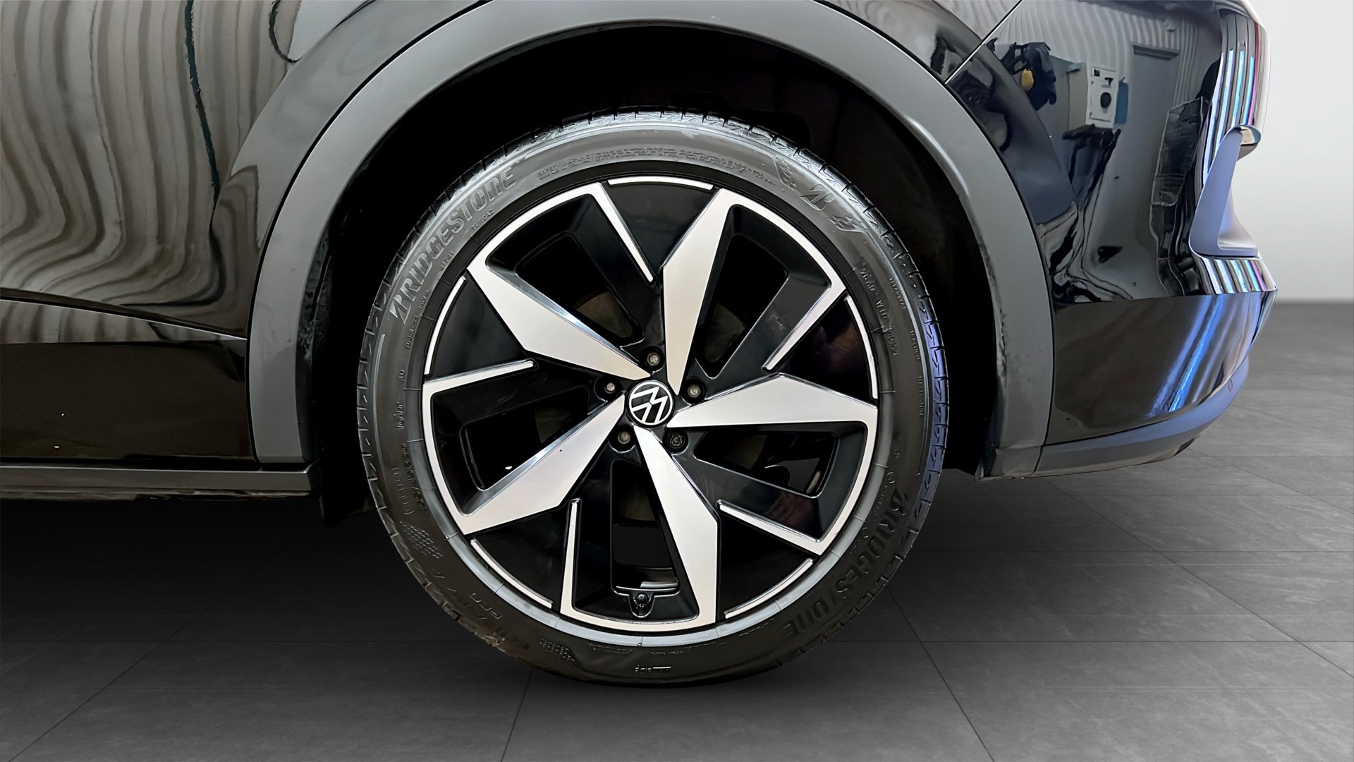 Volkswagen ID.4 YOE05J