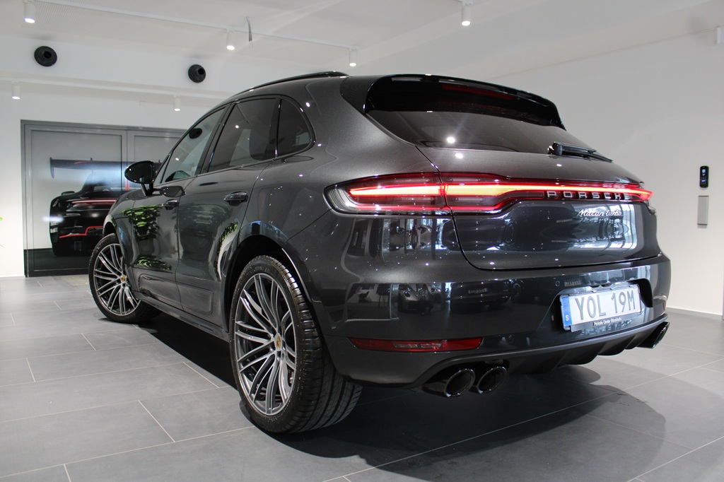 Porsche Macan YOL19M
