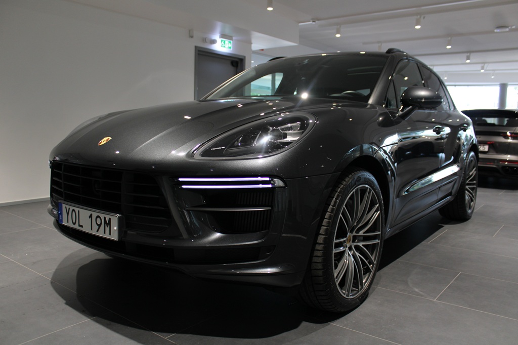 Porsche Macan YOL19M