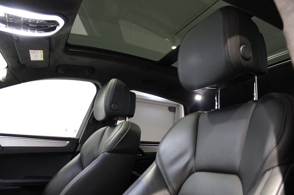 Porsche Macan YOL19M