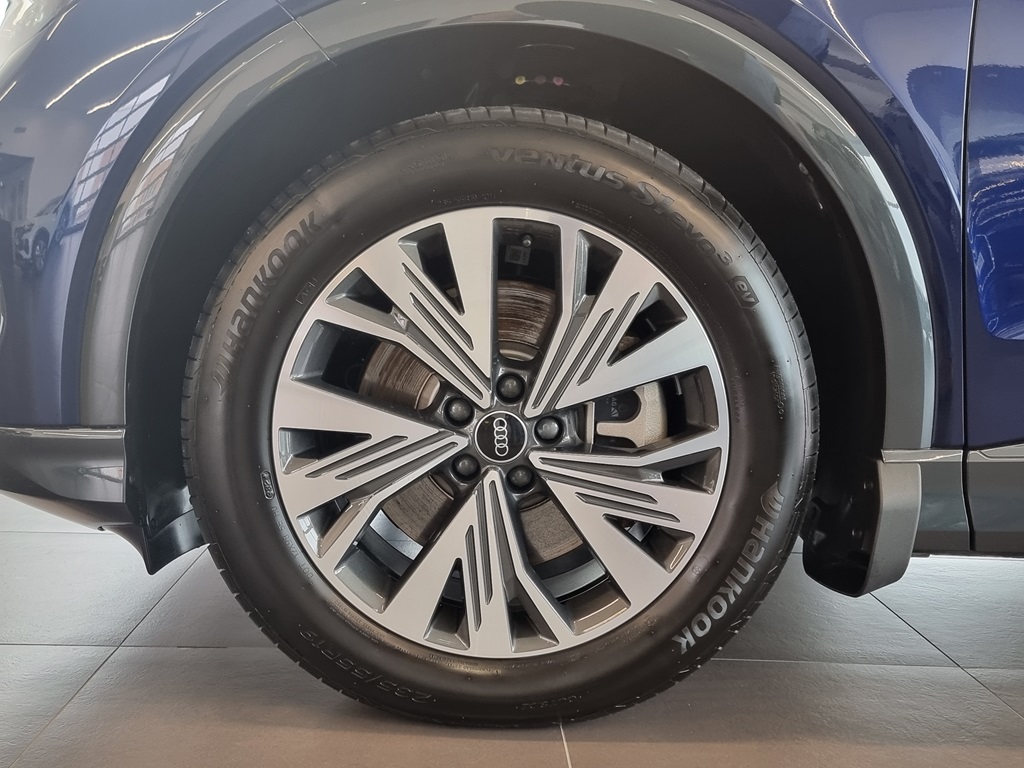 Audi Q4 e-tron YON43K