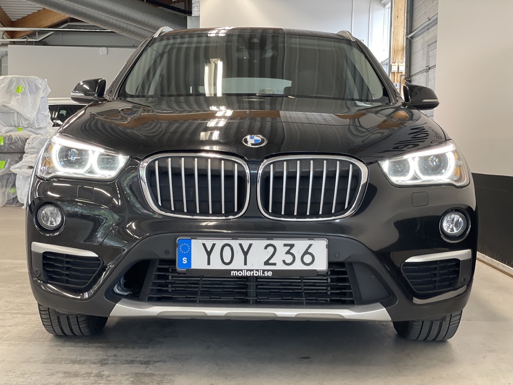 BMW X1 YOY236