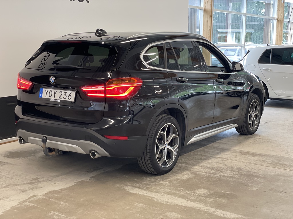 BMW X1 YOY236