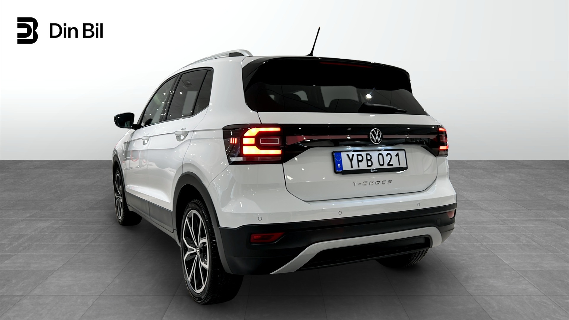 Volkswagen T-Cross YPB021