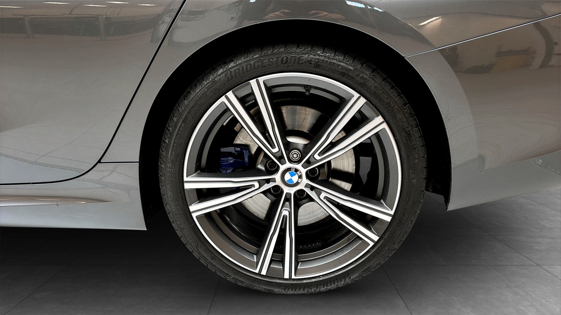 BMW M340 YPC92W