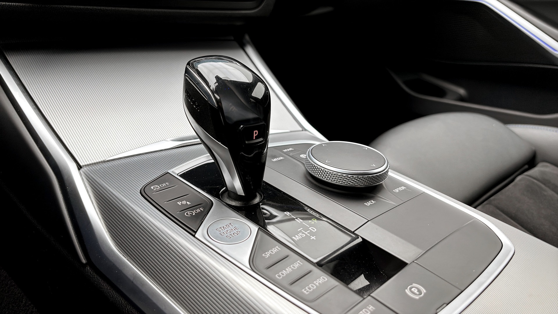 BMW M340 YPC92W