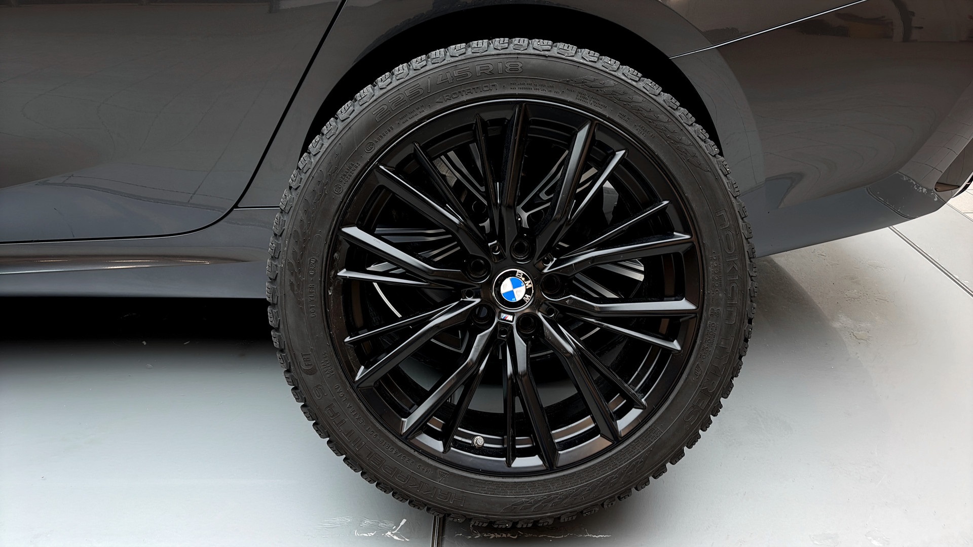 BMW M340 YPC92W