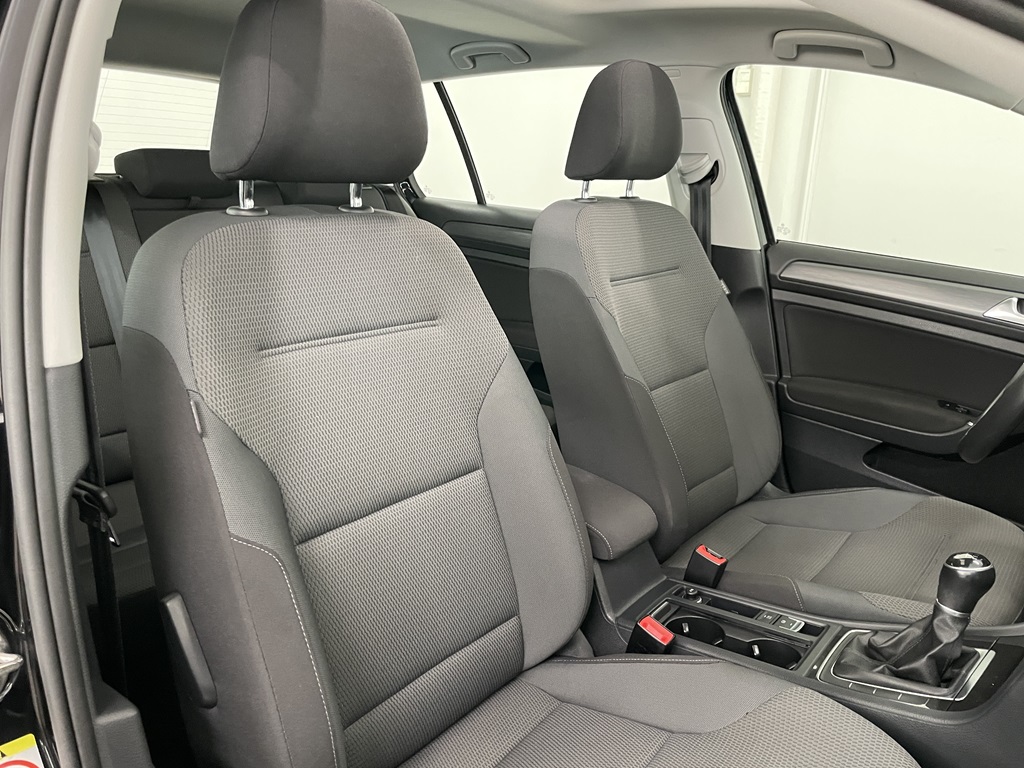 Volkswagen Golf YPP515