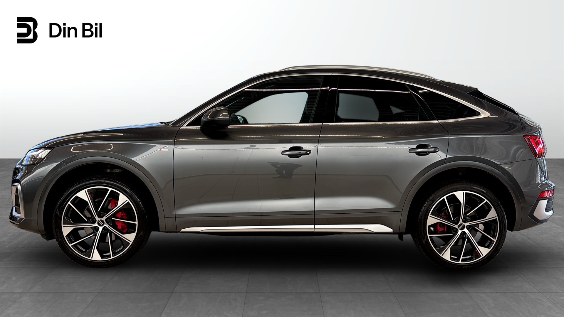 Audi Q5 Sportback YRA52E