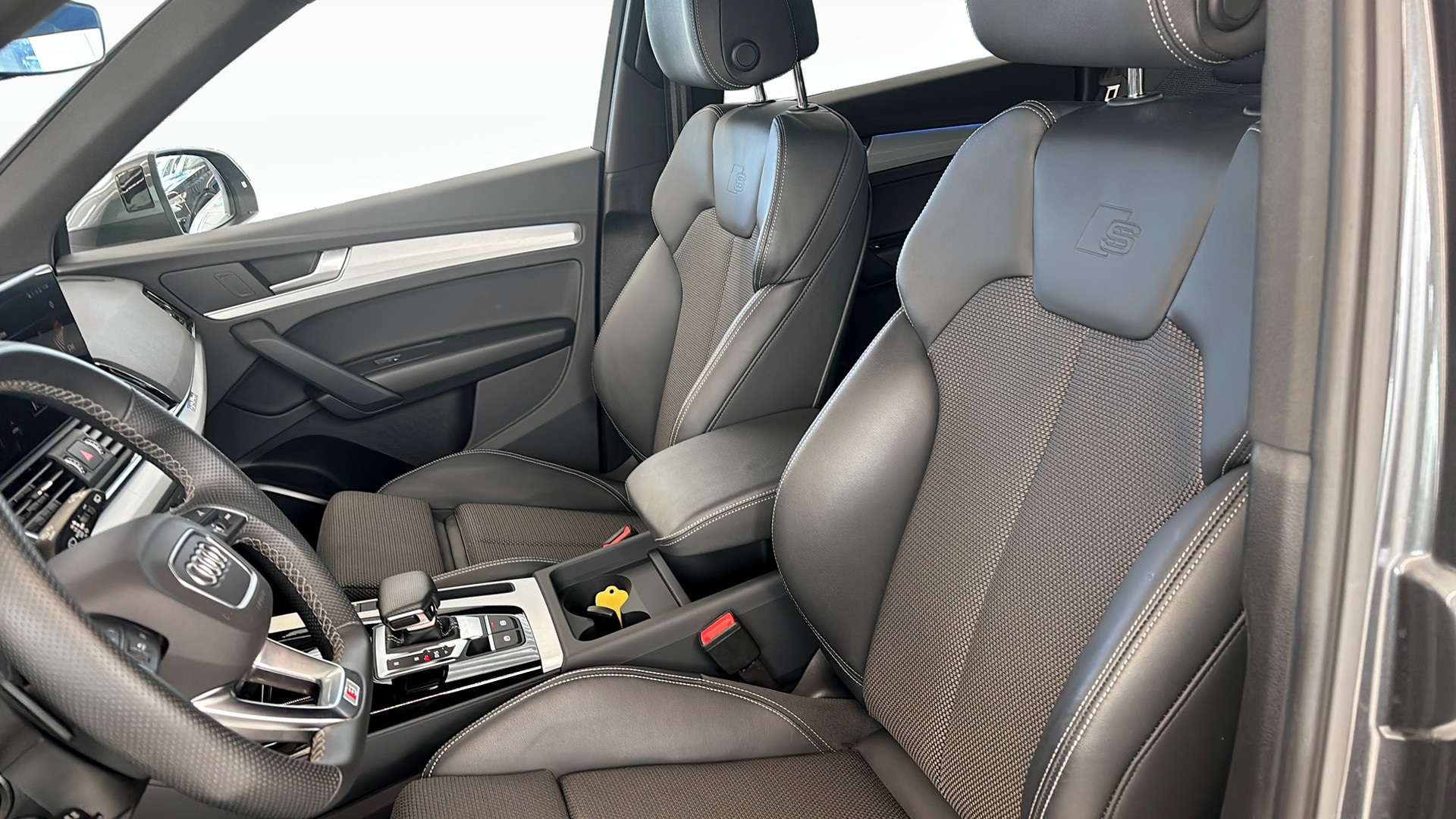 Audi Q5 Sportback YRA52E