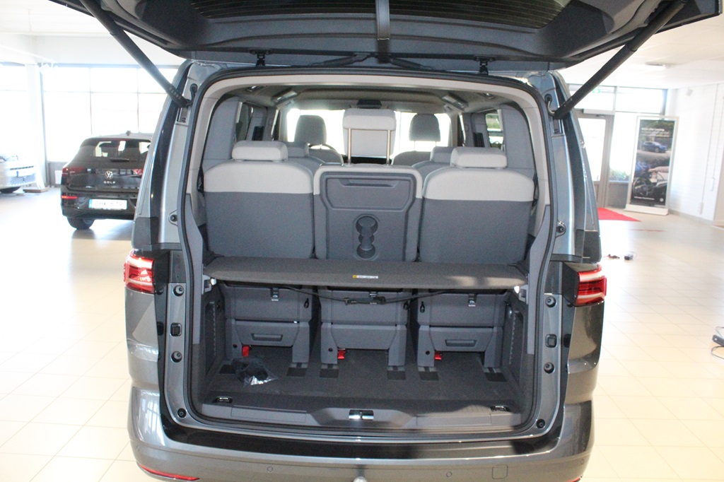 Volkswagen Multivan YRB20Y