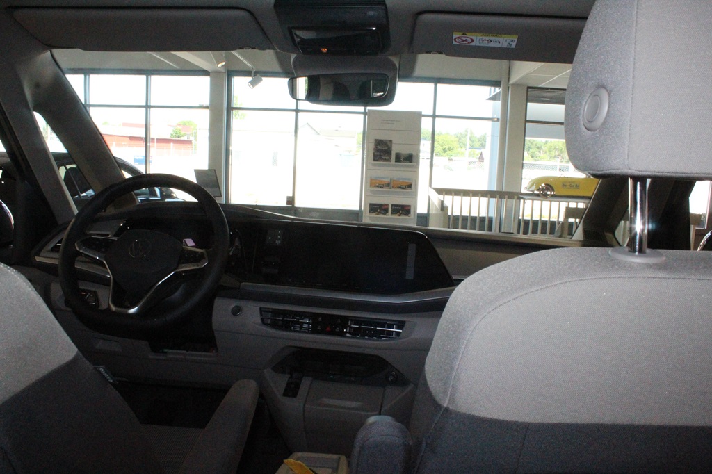 Volkswagen Multivan YRB20Y