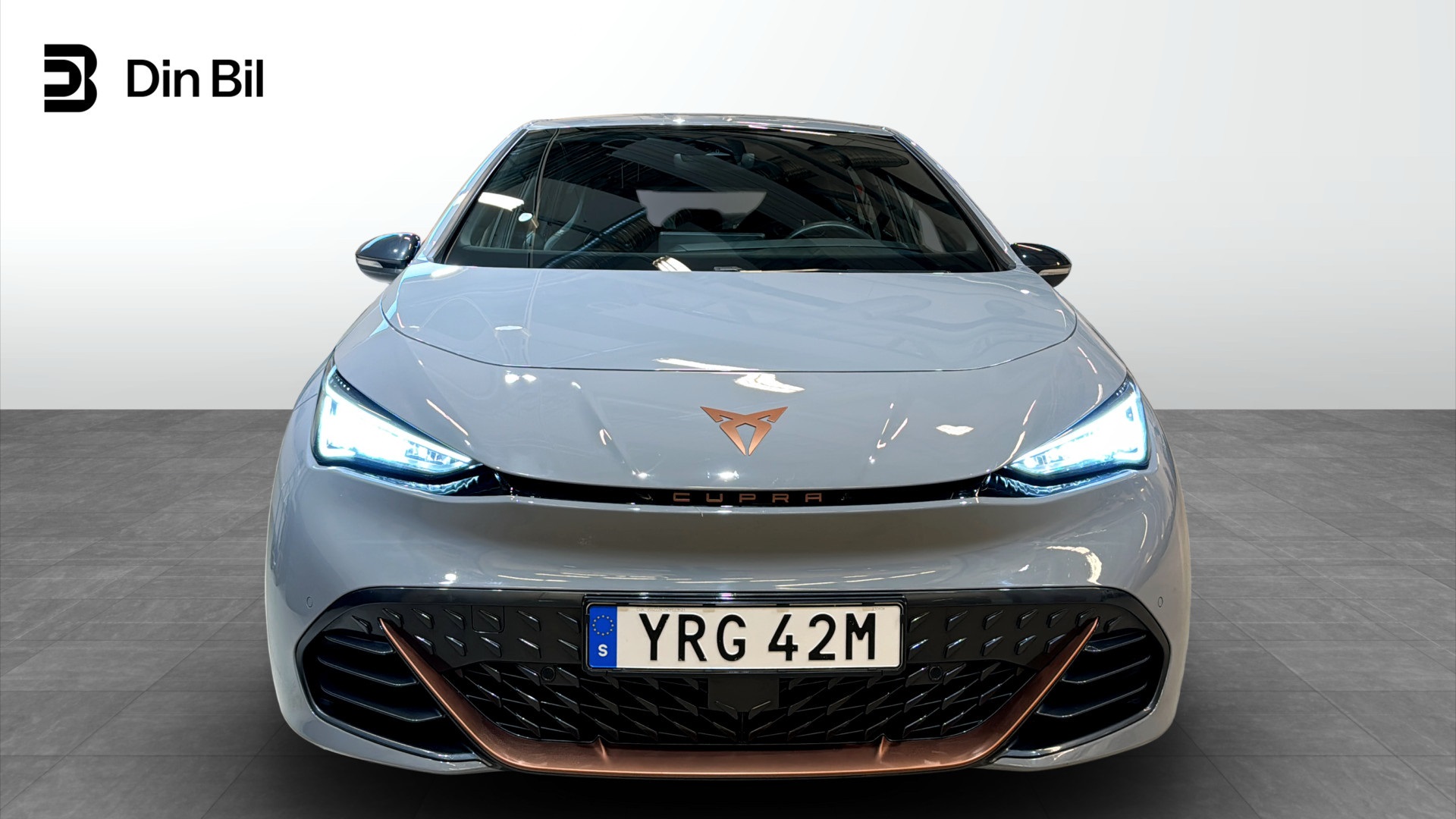 CUPRA Born YRG42M