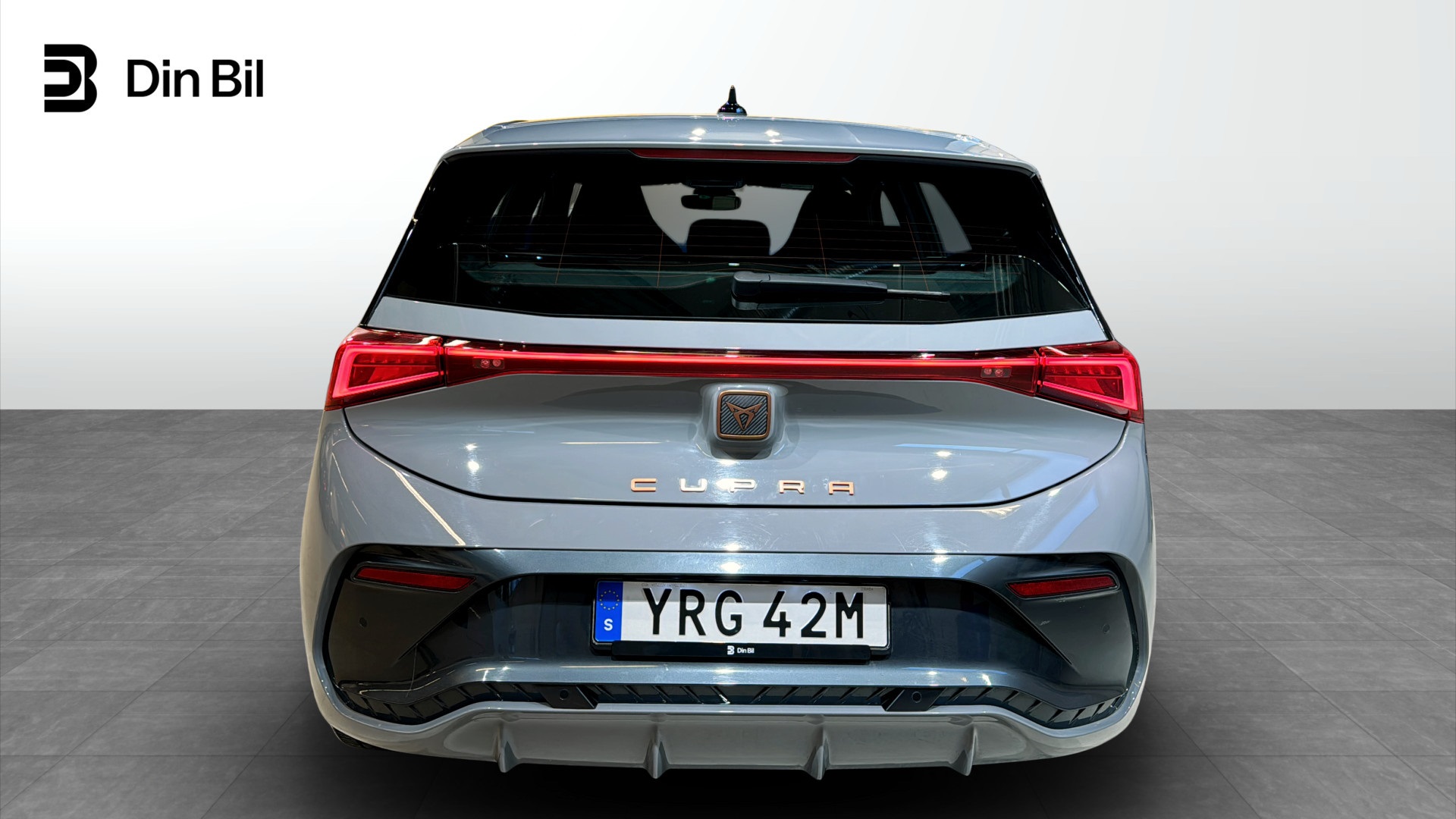 CUPRA Born YRG42M