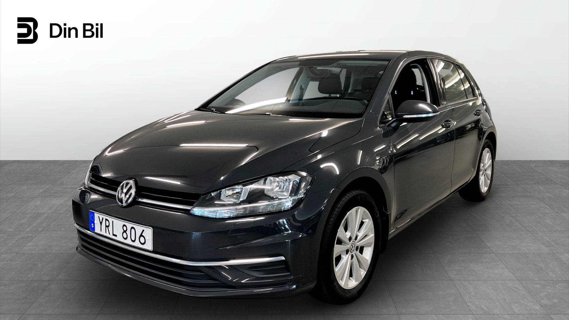 Volkswagen Golf YRL806