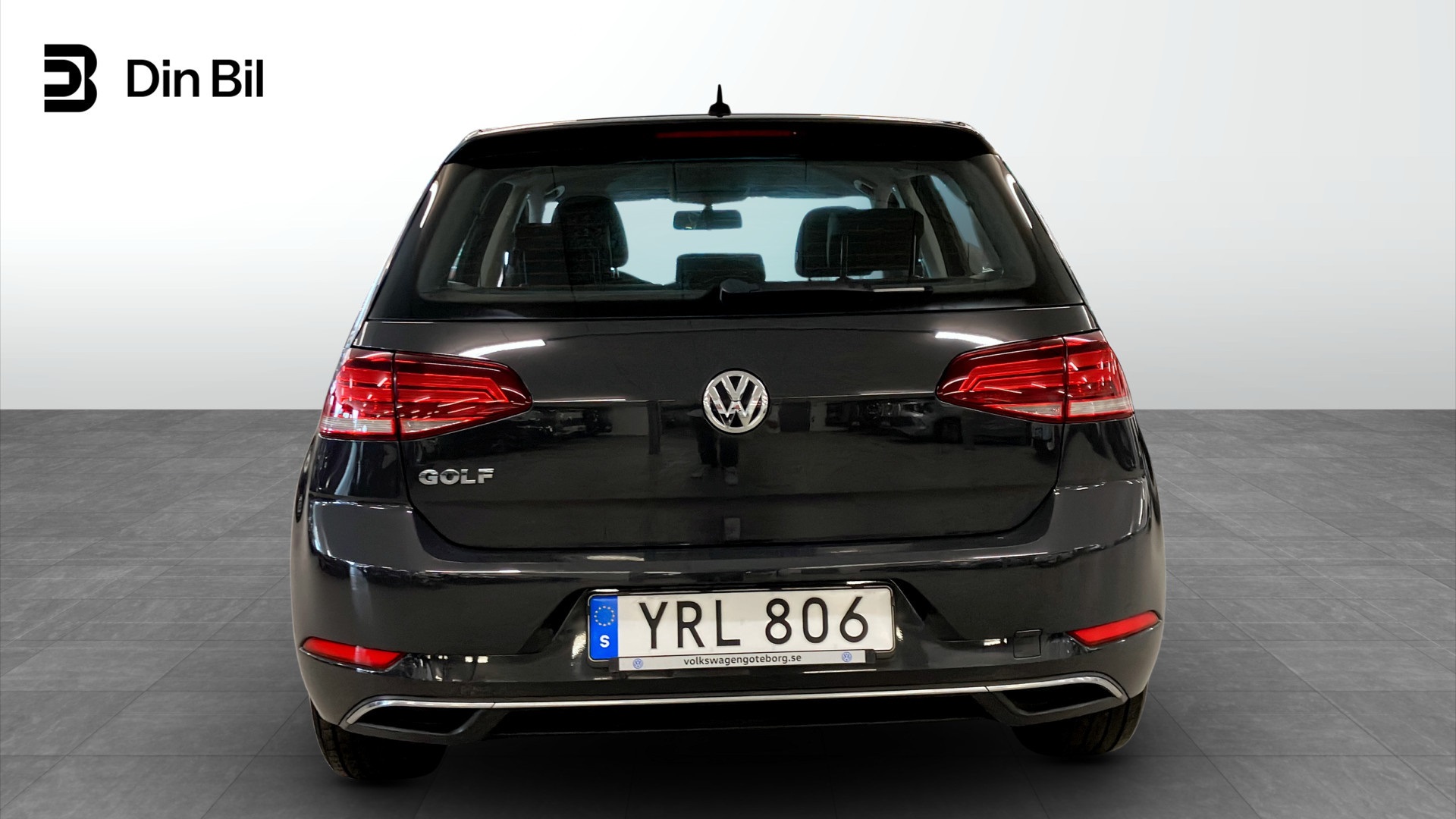 Volkswagen Golf YRL806