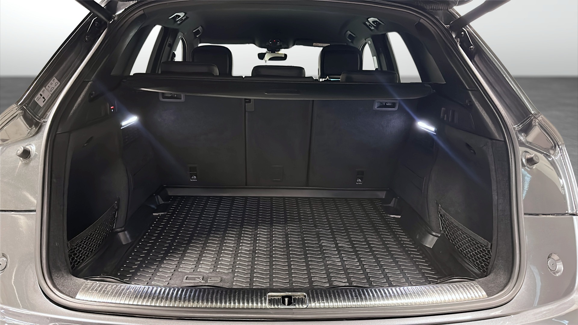 Audi Q5 YRS513