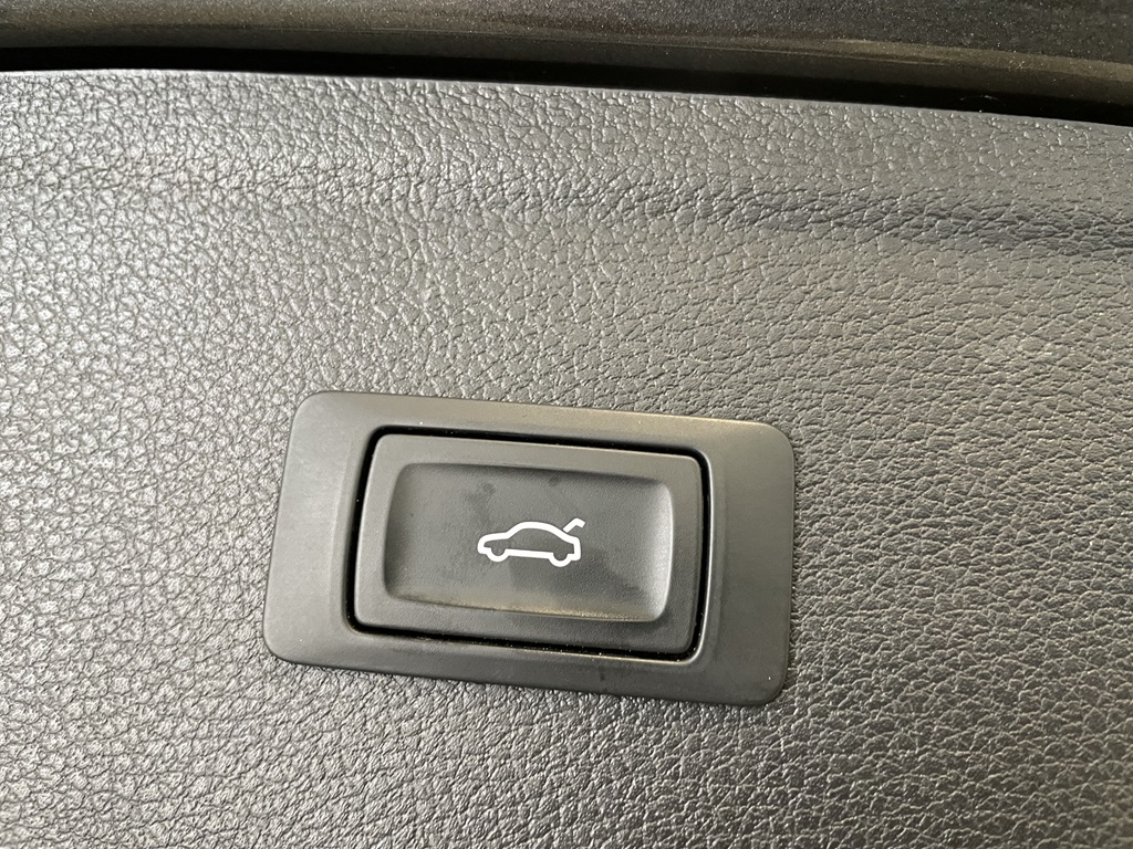 Audi Q5 YRX923