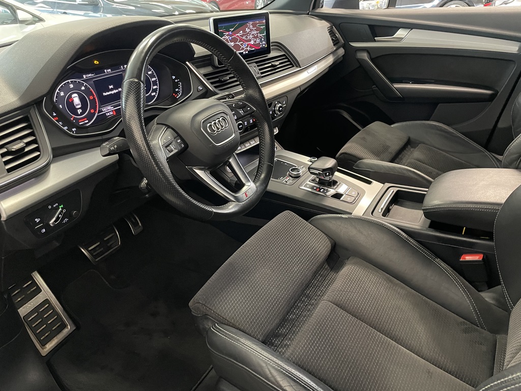 Audi Q5 YRX923