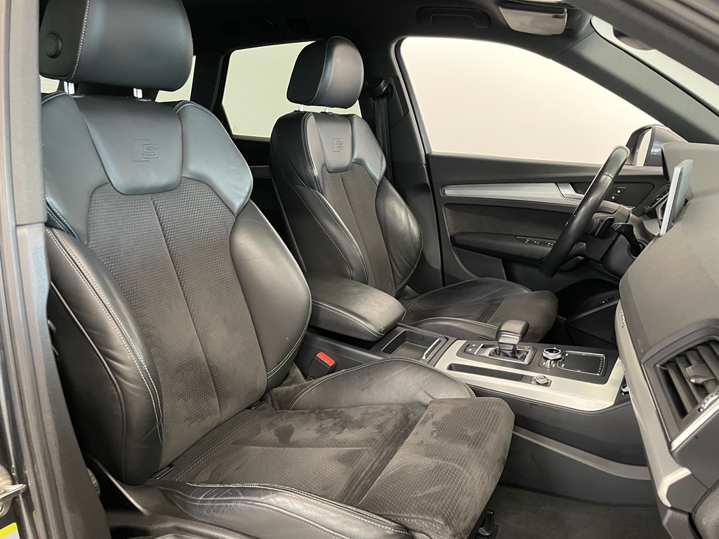 Audi Q5 YRX923