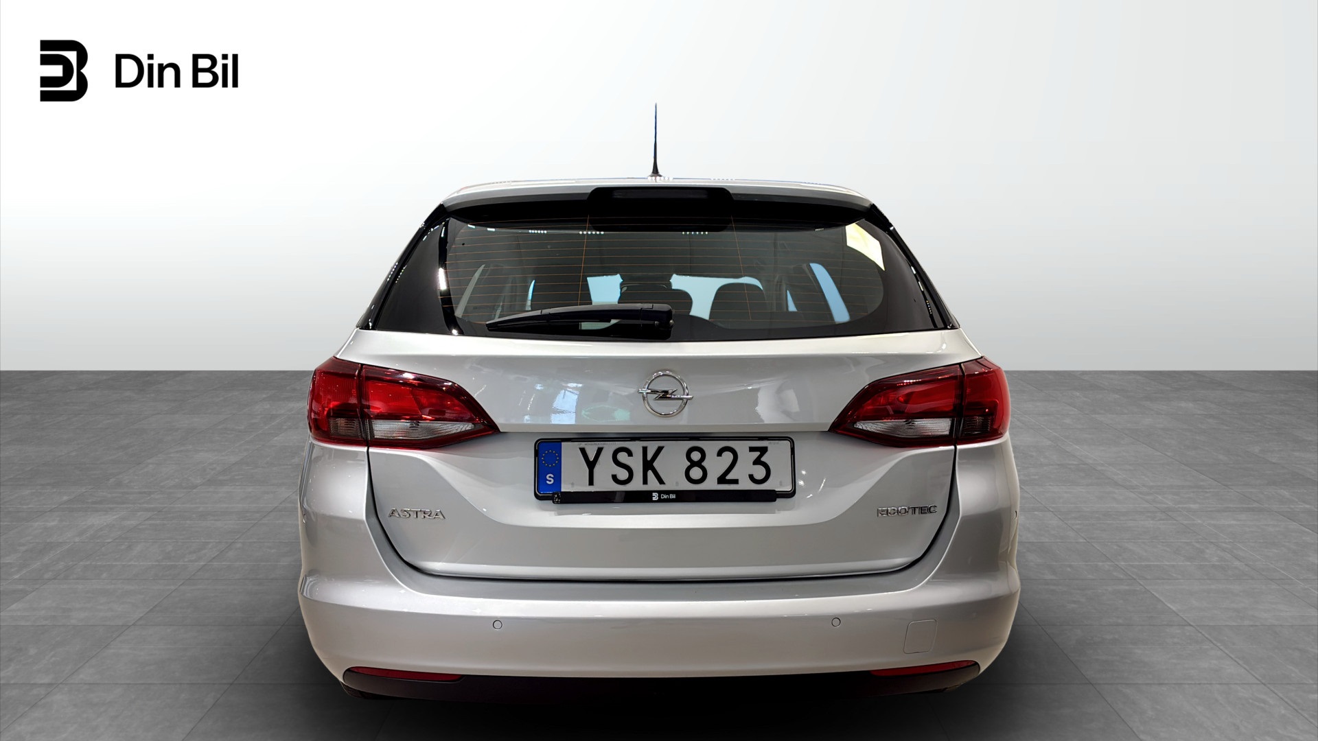 Opel Astra YSK823