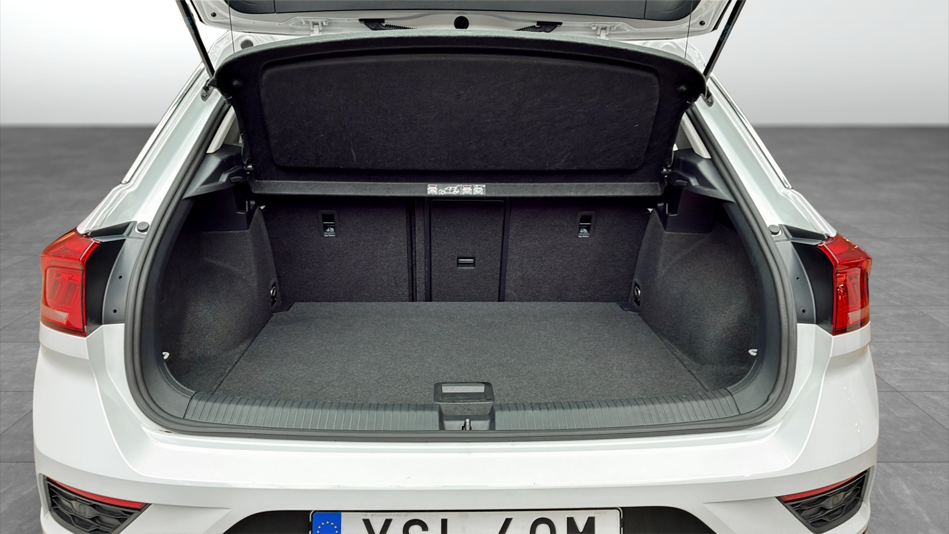 Volkswagen T-Roc YSL40M