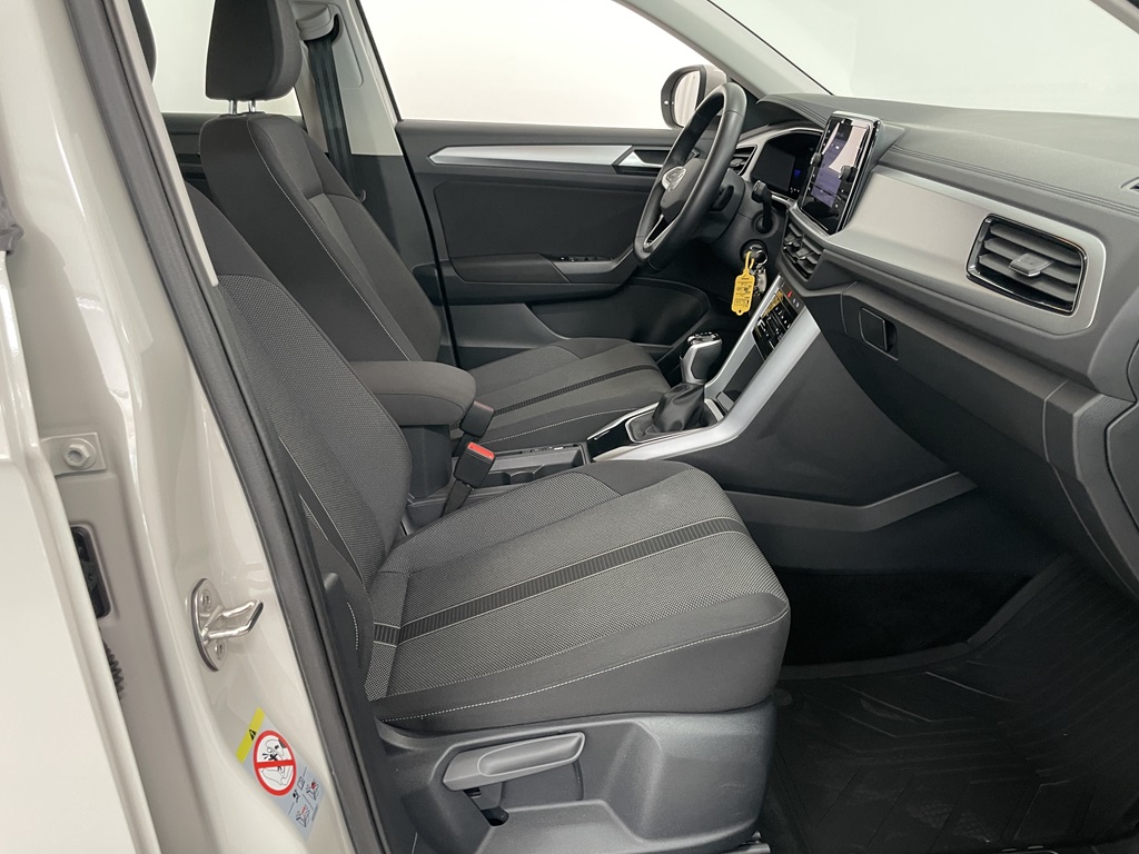 Volkswagen T-Roc YSL704