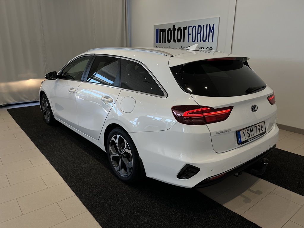 Kia cee'd SW YSM796
