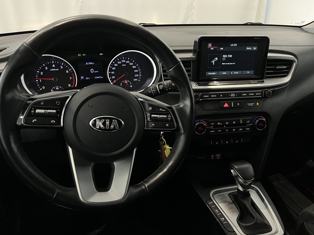 Kia cee'd SW YSM796