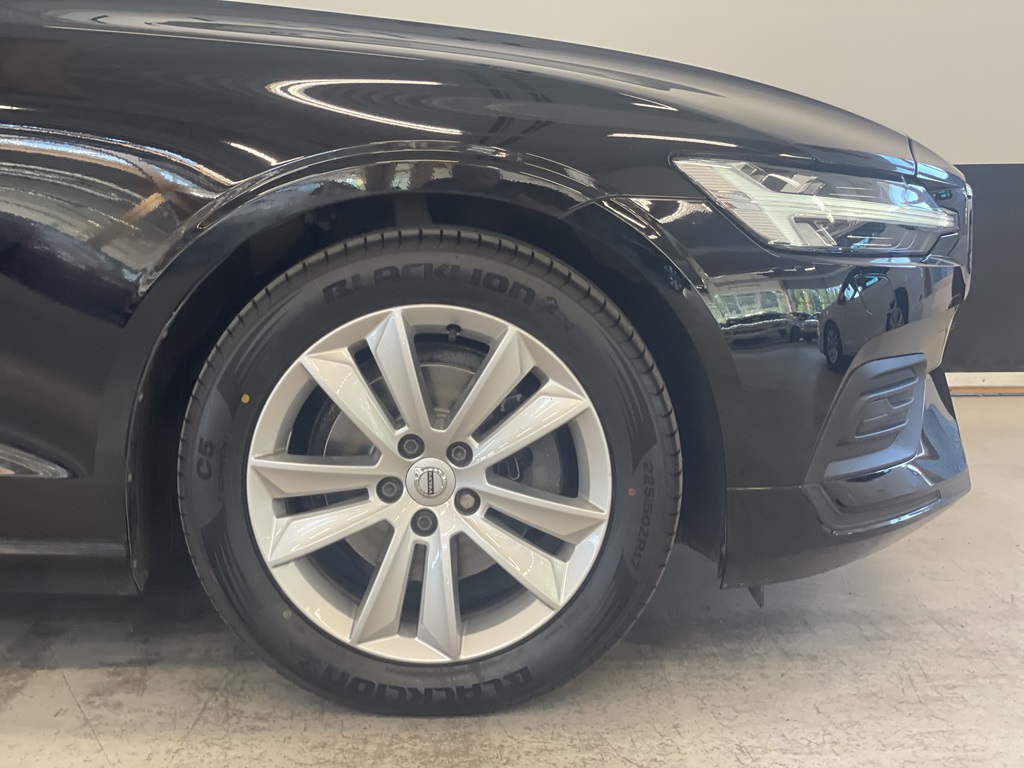 Volvo V60 YTW732