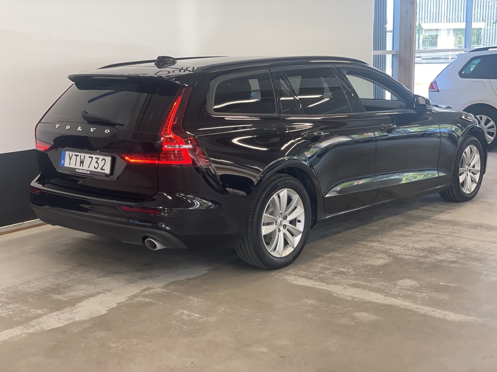 Volvo V60 YTW732