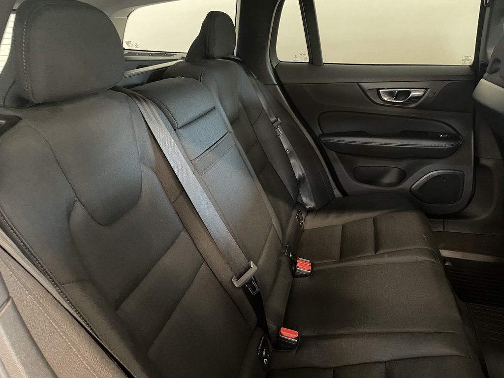 Volvo V60 YTW732