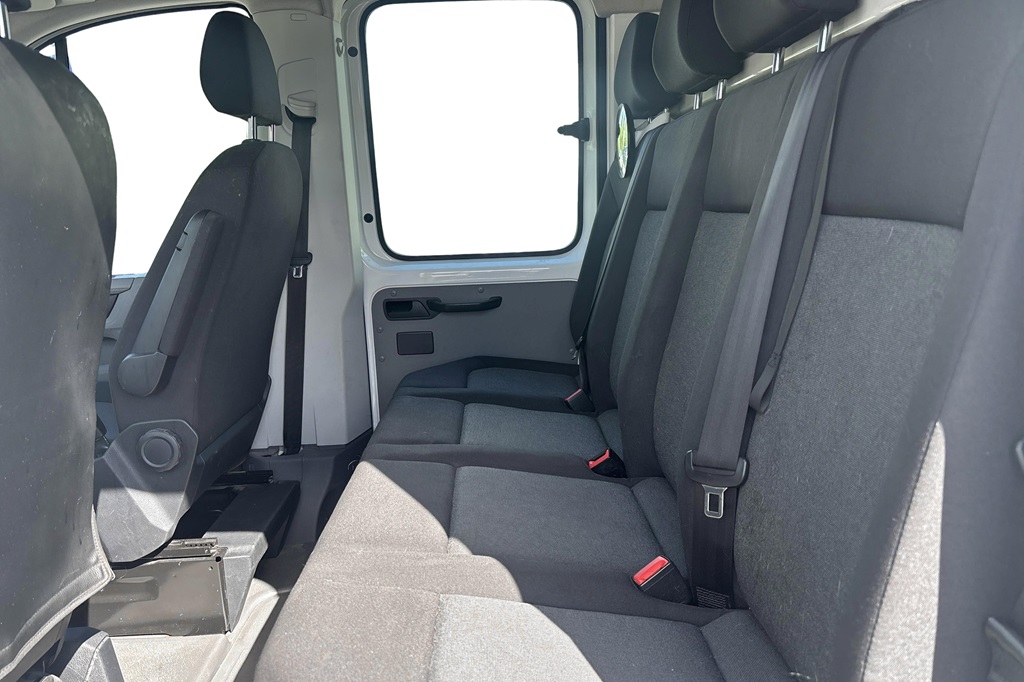 Volkswagen Crafter Dubbelhytt lång hjulbas YTX613
