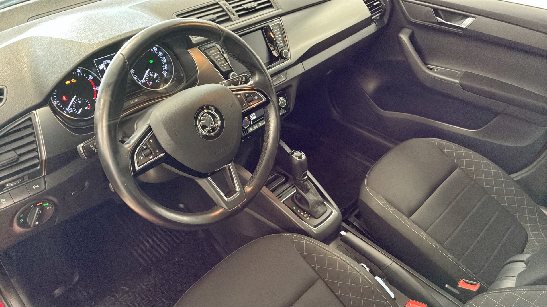 Skoda Fabia Combi YTY156