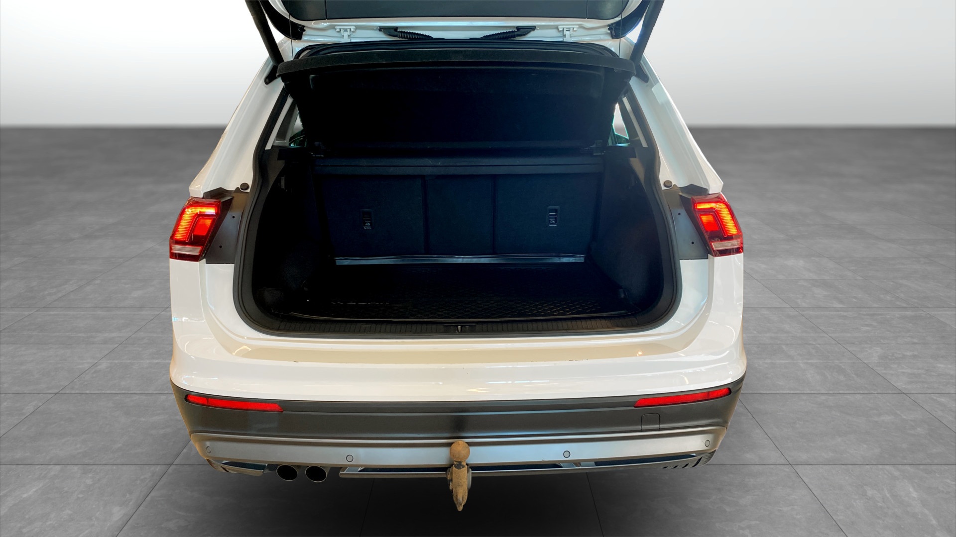 Volkswagen Tiguan YUK046