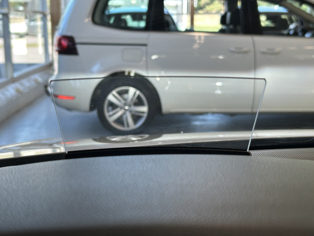 Volkswagen Tiguan Allspace YUP912