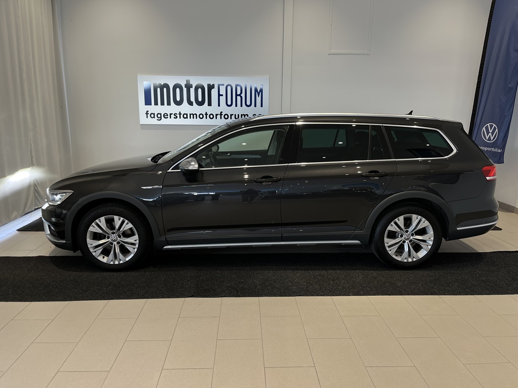 Volkswagen Passat YUT850