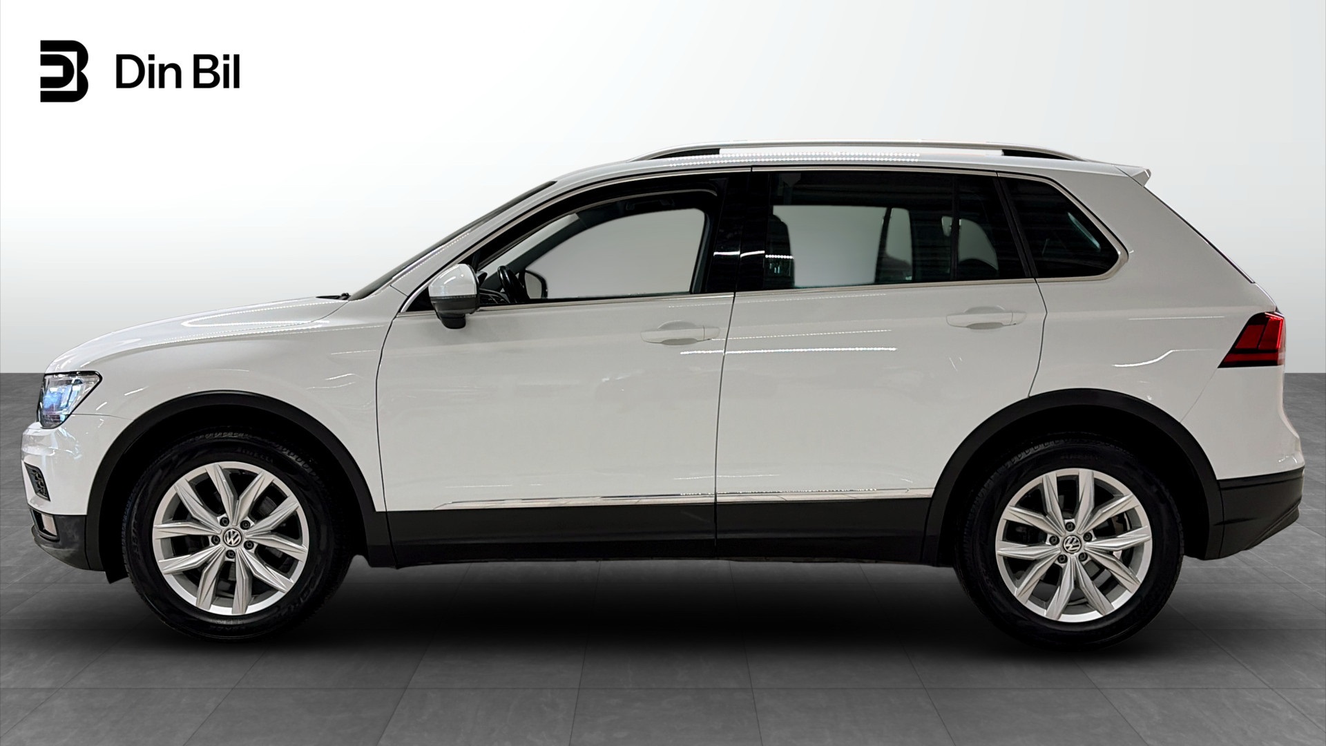 Volkswagen Tiguan YUU032