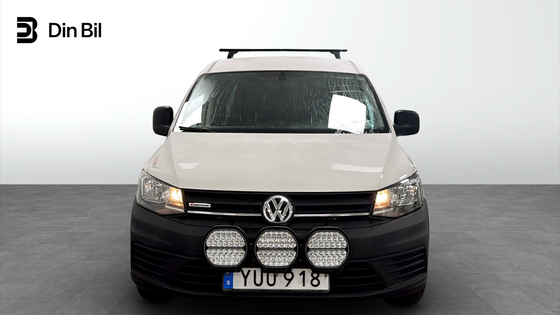 Volkswagen Caddy Maxi YUU918