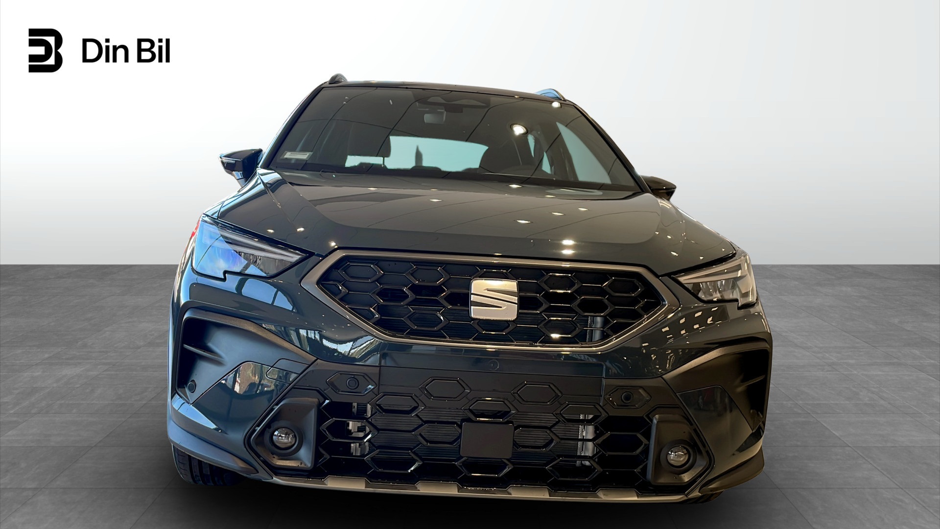 SEAT Arona YUY05X
