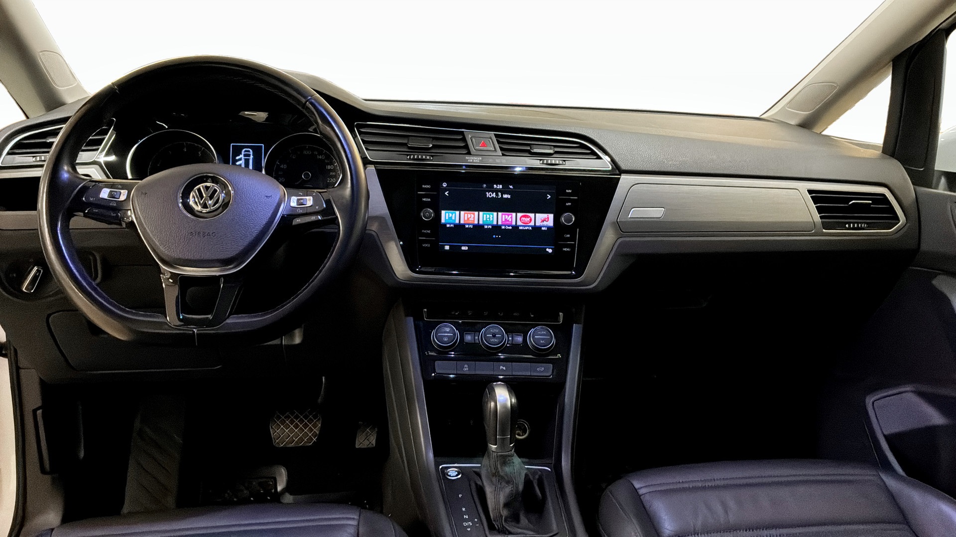 Volkswagen Touran YWE510