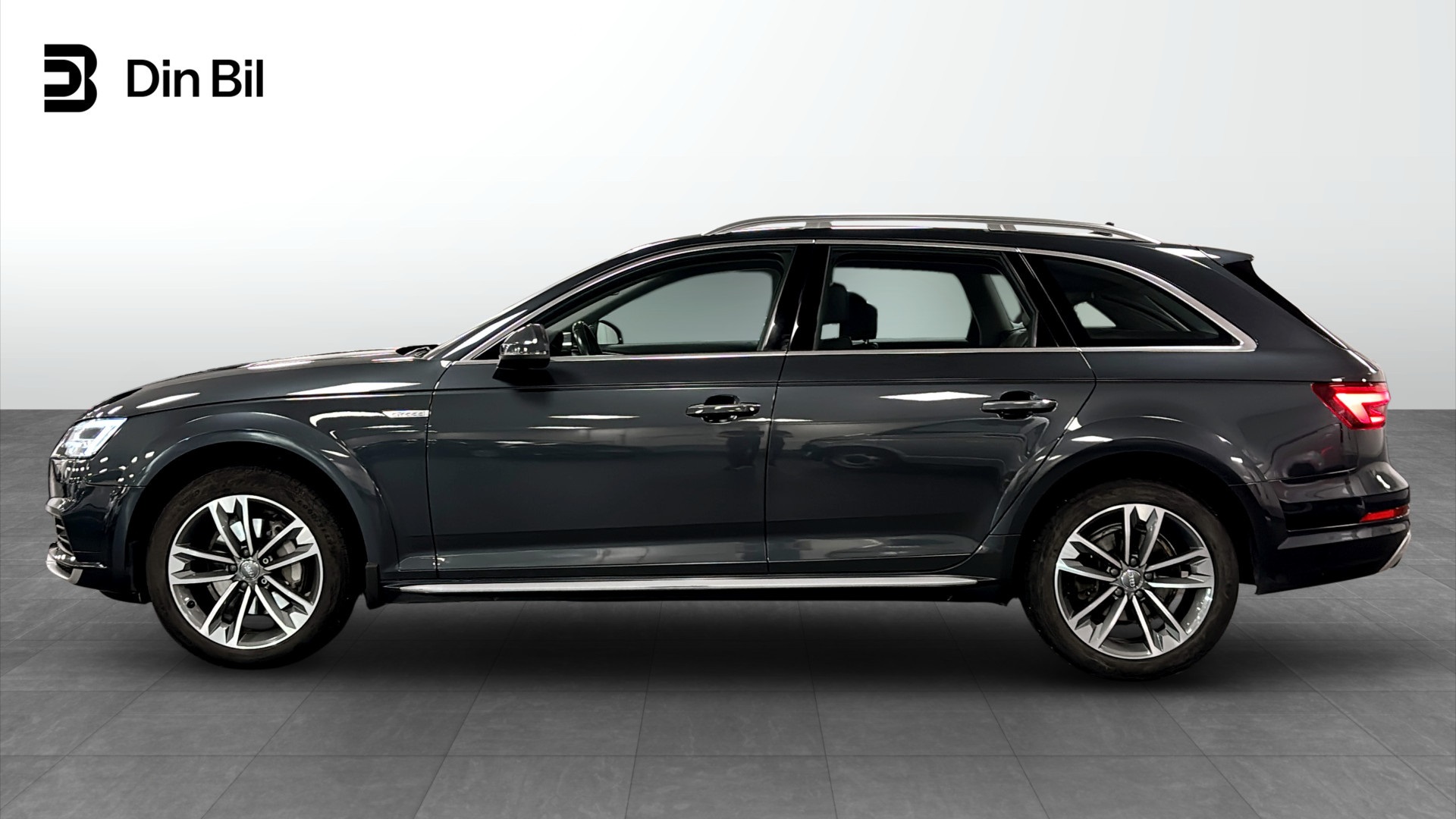 Audi A4 Avant YWE846